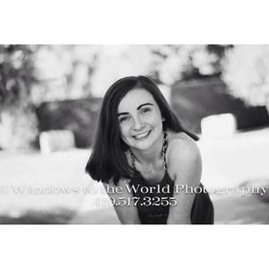 Meet your Posher, Caitlin