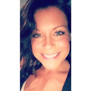 Meet your Posher, Meredith