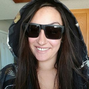 Meet your Posher, Lindsey