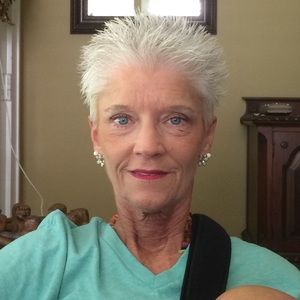 Meet your Posher, Bobbye