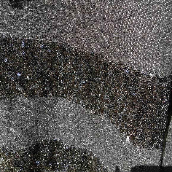 Hi lo charcoal grey and black top. - Picture 4 of 4