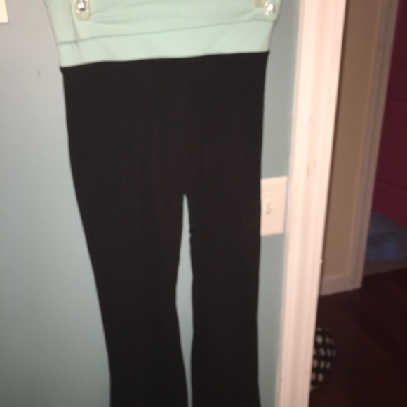 Victoria secret yoga pants!