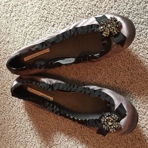 NEVER WORN Vera Wang Ballet Flats