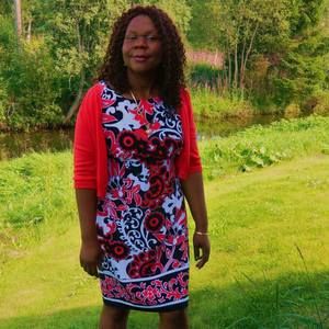 Meet your Posher, Rose