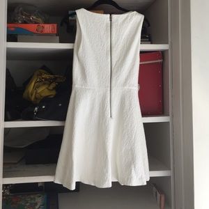 Alice + Olivia Dresses - Alice + Olivia beautiful dress Alice + Olivia Dresses - Alice + Olivia beautiful dress