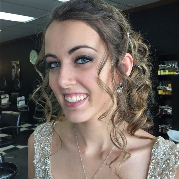 Meet the posher - Picture 5 of 8