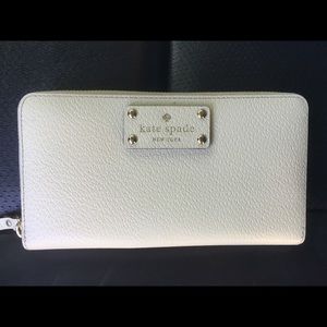 Kate Spade wallet
