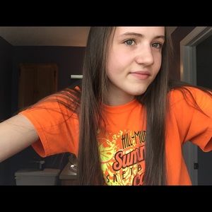 Meet your Posher, Ella