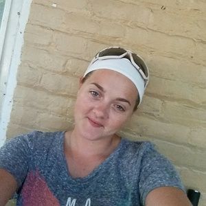 Meet your Posher, Sierra