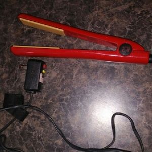 Red chi flat iron