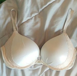 Victoria's Secret Fabulous Push-up 34DD