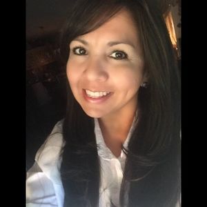 Meet your Posher, Alma