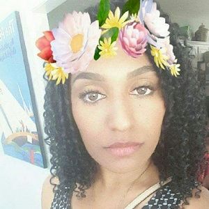 Meet your Posher, Melly