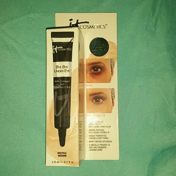 SOLD!!!!!!It cosmetics bye bye under eye concealor