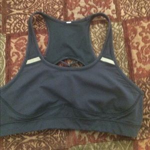Lululemon sports bra