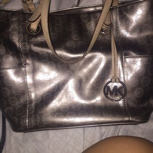 Micheal kors authentic bag