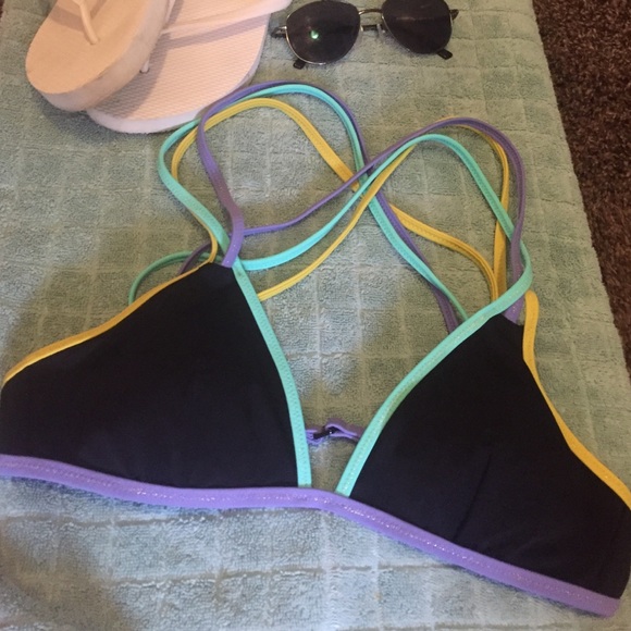 Victoria's Secret Other - LOWEST PRICE!! NWT Victoria's Secret swim top