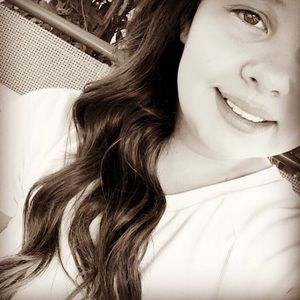 Meet your Posher, Shantel