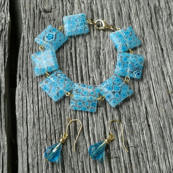 Bracelet and earring set