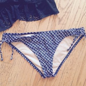 Bikini bottom mix and match