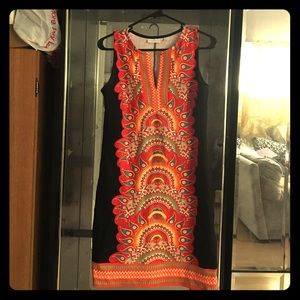 Black  patterned waist fitted dress