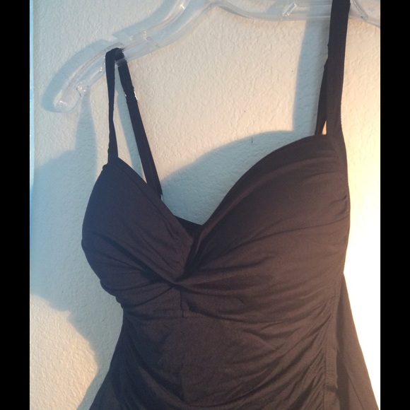 Sold - Picture 3 of 4