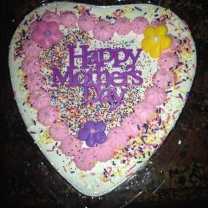 Meet your Posher, Cynthia