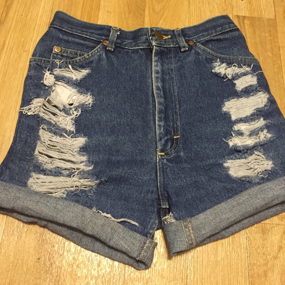 High-waist Shorts
