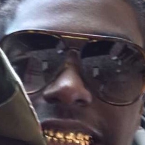 Meet your Posher, Rikayla - Picture 1 of 1