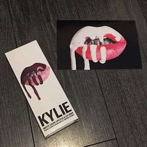 Kylie Lipkits; Kourt K