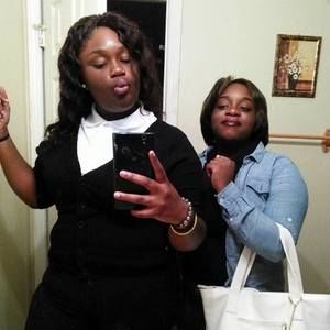 Meet your Posher, Lauryn