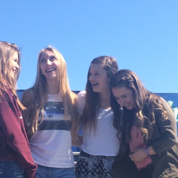 Meet your Posher, Lauren