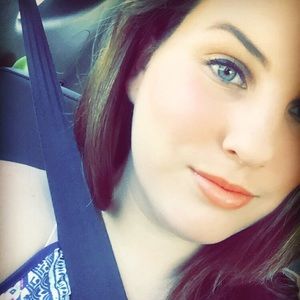 Meet your Posher, Hanna