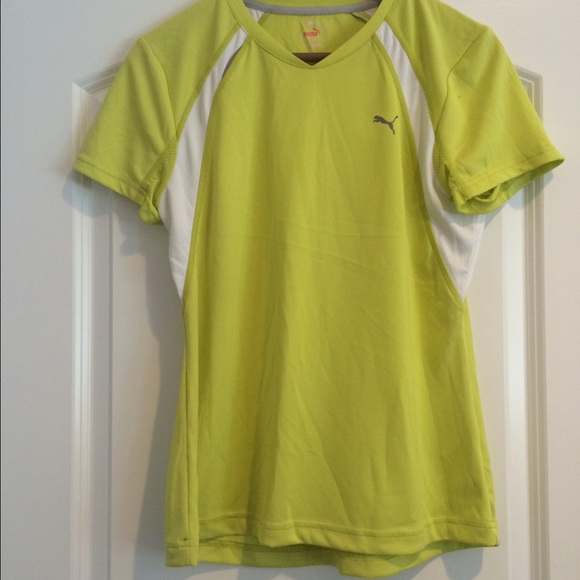 PUMA top