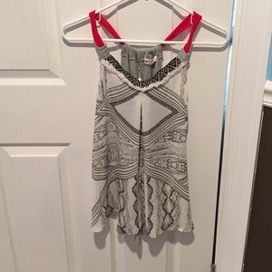 Never worn tank with red straps