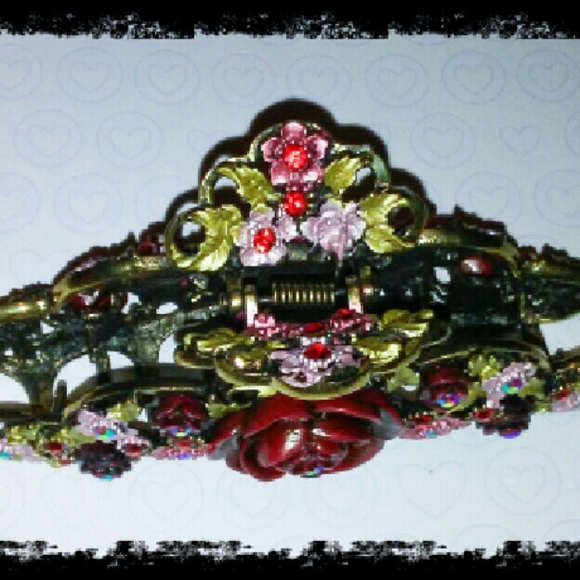 Red Floral Rhinestone Hair Clip Jewelry - Picture 2 of 3