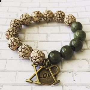 Personalized beaded bracelet