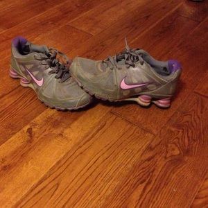 Nike Agent Shocks- used sz 8.5