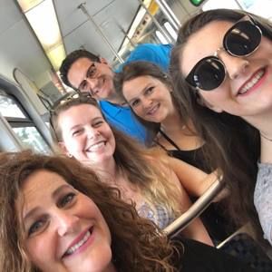 Meet your Posher, Alison