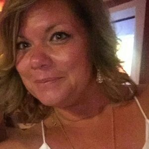 Meet your Posher, Christy