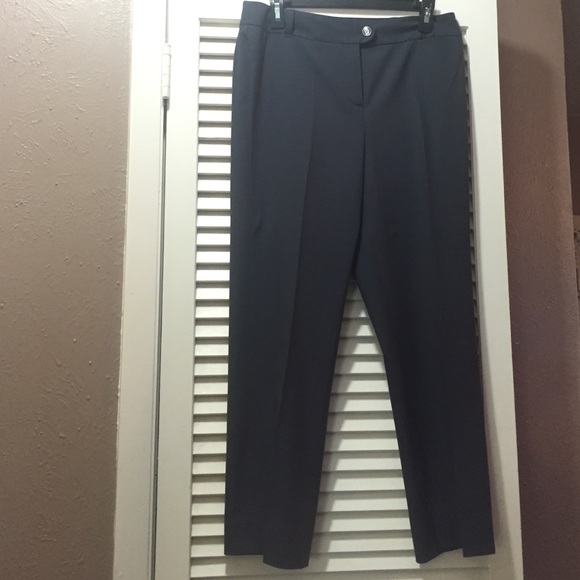 Navy Anne Klein stretch slacks