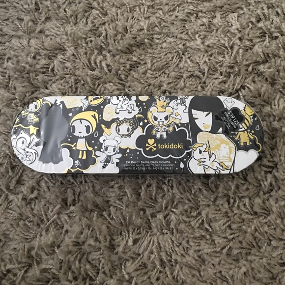 Tokidoki  eyeshadow palette-new