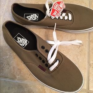 Men's or women's Vans