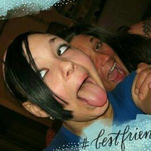 Meet your Posher, Angie