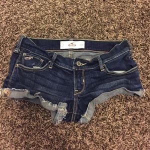 Dark wash super short hollister shorts