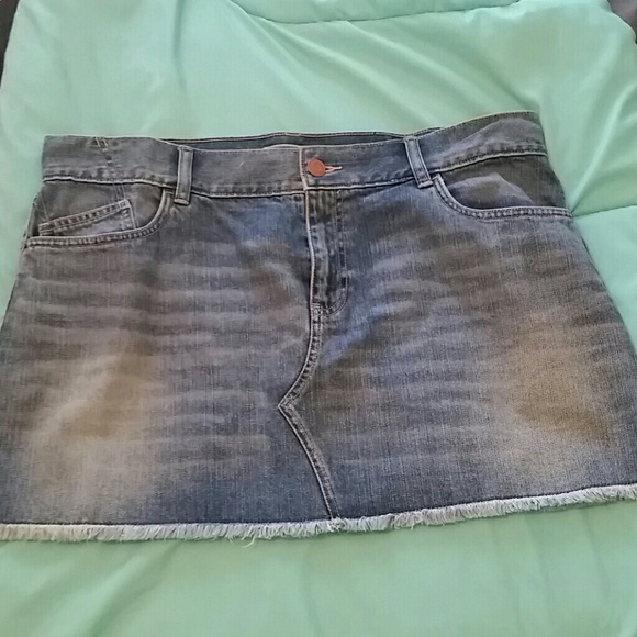 Old navy jean mini skirt