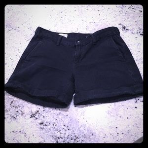 Gap Size 2 Shorts