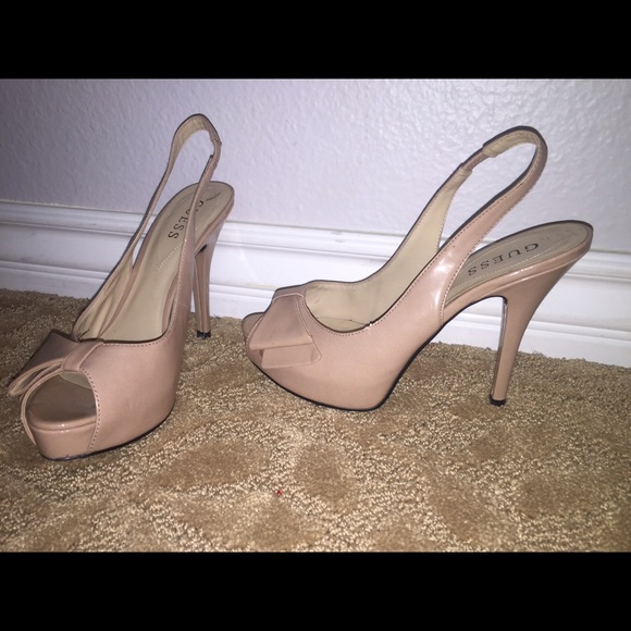 Guess heels - Picture 1 of 1