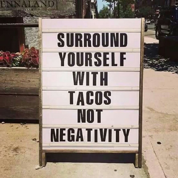 Meet your Posher, Melissa - Picture 3 of 3