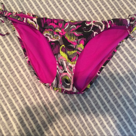 Bathing suit bottoms